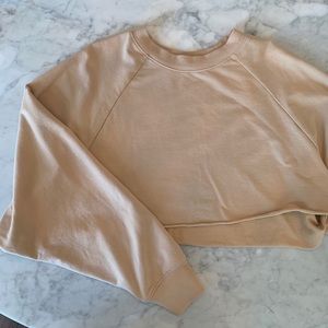 Alo Double Take Pullover cropped sweatshirt tan S